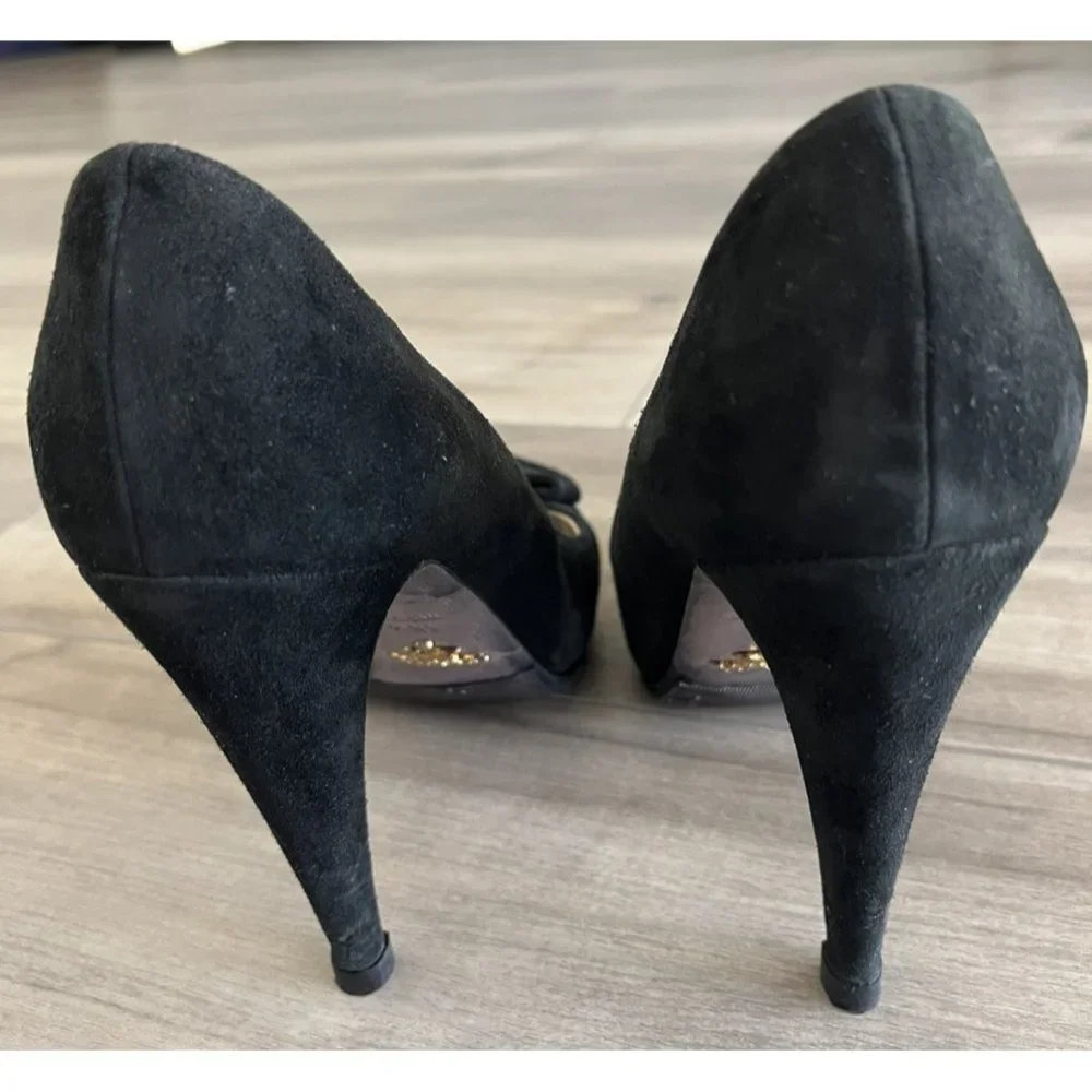 Prada Black Suede Open Toe Bow Pump All new Vibram Soles & Heel Taps Size 38-1/2 - Picture 3 of 12